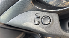 Nissan Qashqai 1.2 DiG-T N-Connecta 5dr Petrol Hatchback